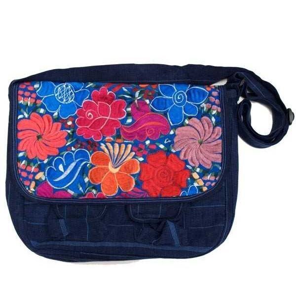 Picture of wild blossom embroidered traveler