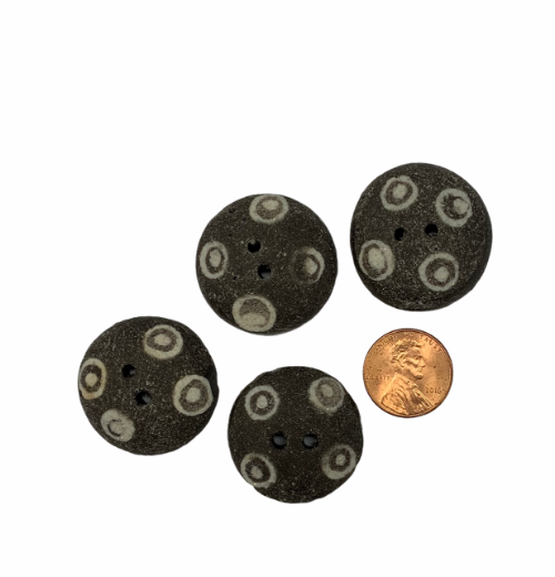 Picture of glass buttons - large circles (set of 6)