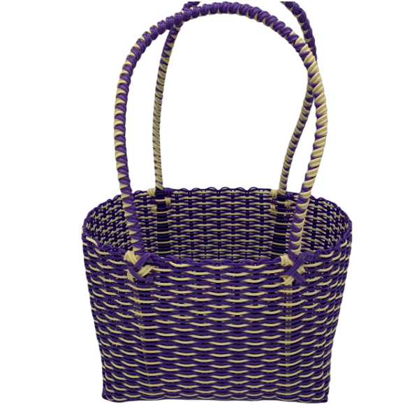 Picture of woven plastic lunch basket