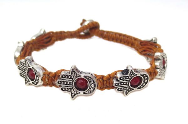 Picture of jippy hamsa bracelet