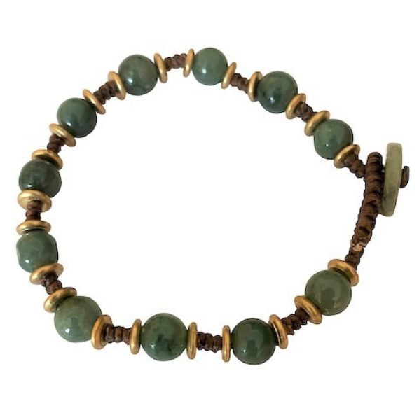 Picture of knotted jade stone bracelet