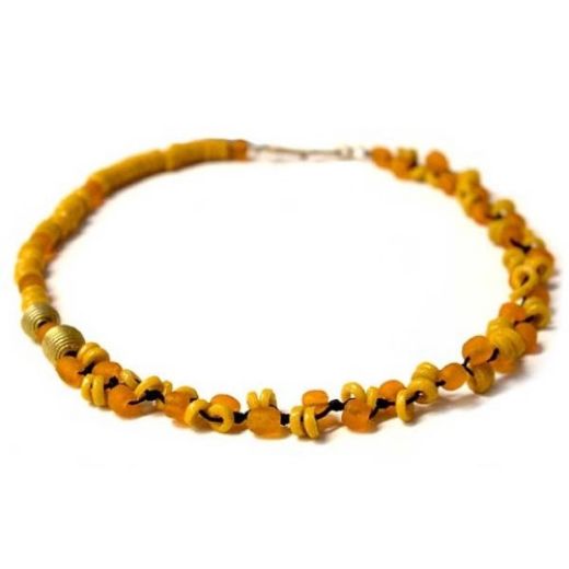 Picture of half-half glass bead necklace