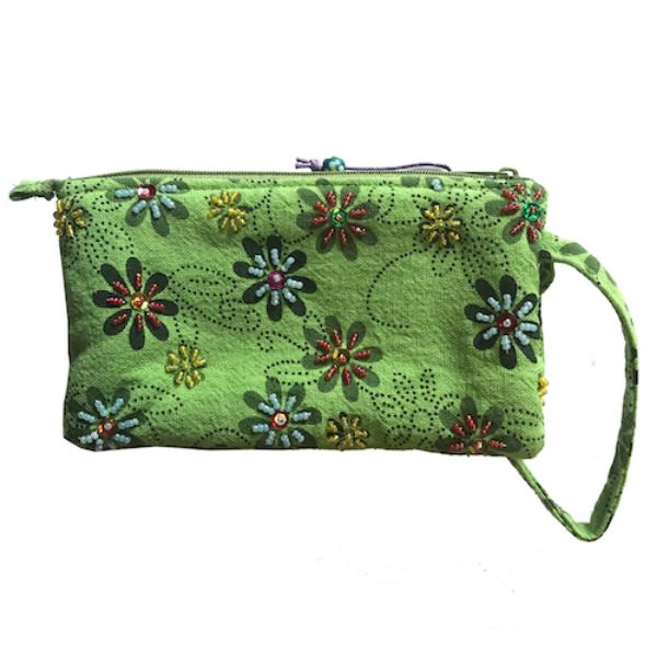 Picture of jittar beaded wristlet