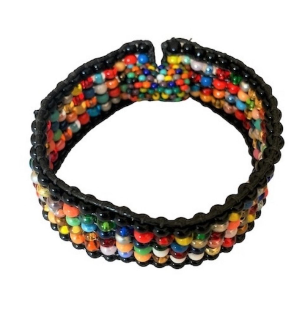 Picture of gumdrop beaded magnet bracelet
