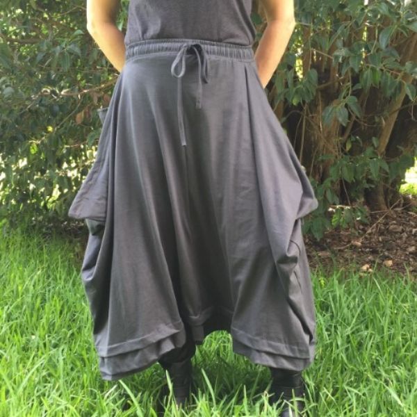 Picture of cotton origami convertible skirt pants - solid