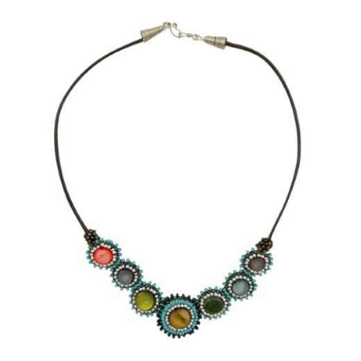 Picture of concha beaded necklace
