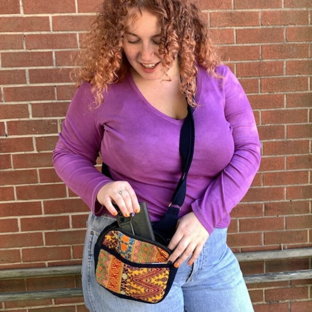 Picture of destination crossbody bag