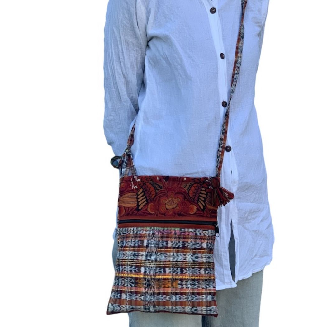 Picture of tangerine corte crossbody bag