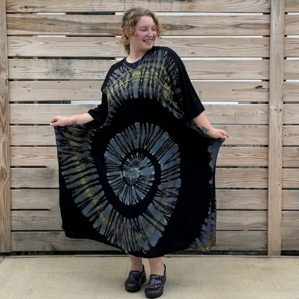 	Flowy Spiral Tie Dye Kaftan