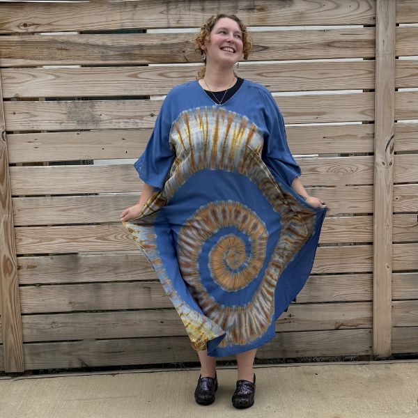	Flowy Spiral Tie Dye Kaftan