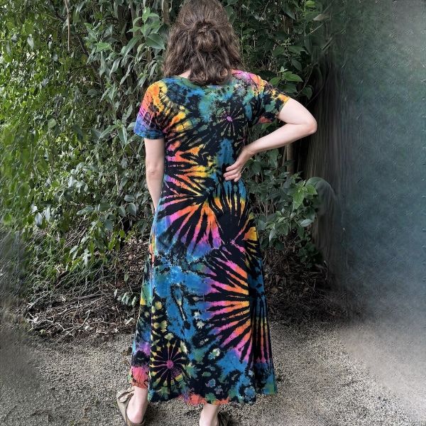 	Tie Dye Short Sleeve Midi T-Shirt Dress