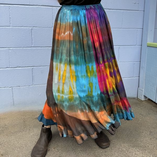 	Crinkle Flowy Tie Dye Maxi Skirt