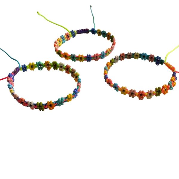 Beaded Daisy Bracelet