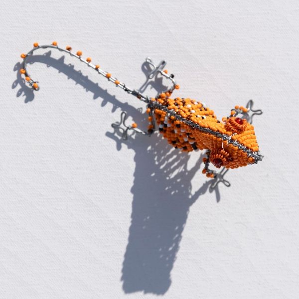 Picture of chameleon beaded wire figurine