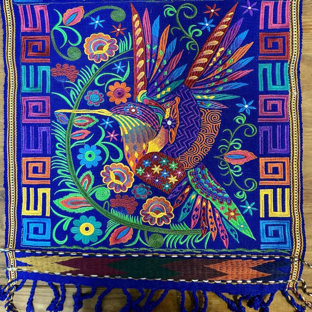 Picture of hummingbird table runner