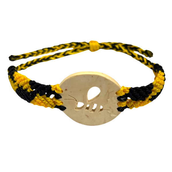 Picture of coco multi macrame bracelet - bee