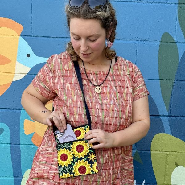 Picture of embroidered sunflower bag - classic