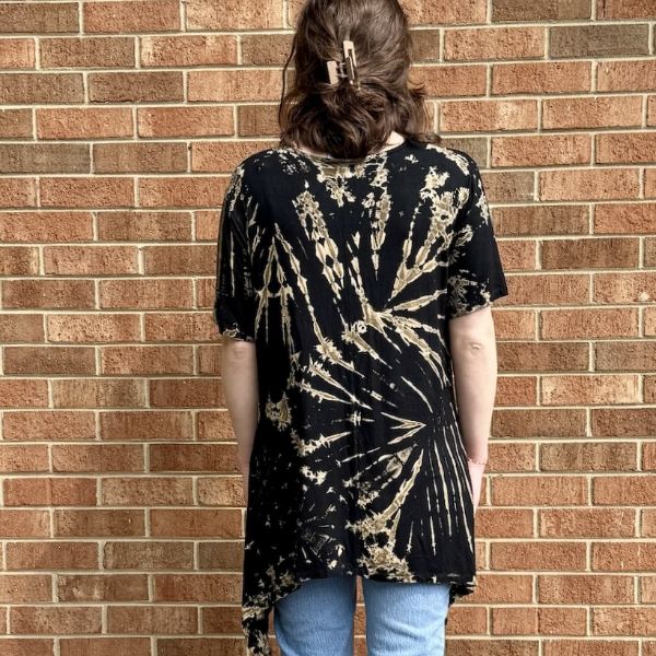 	Tie Dye Short Sleeve Shark Bite Tunic
