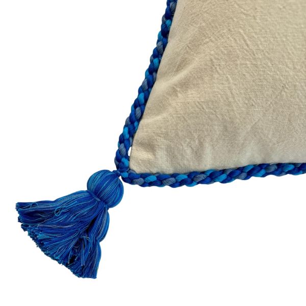 Picture of braided tassel pillow cover
