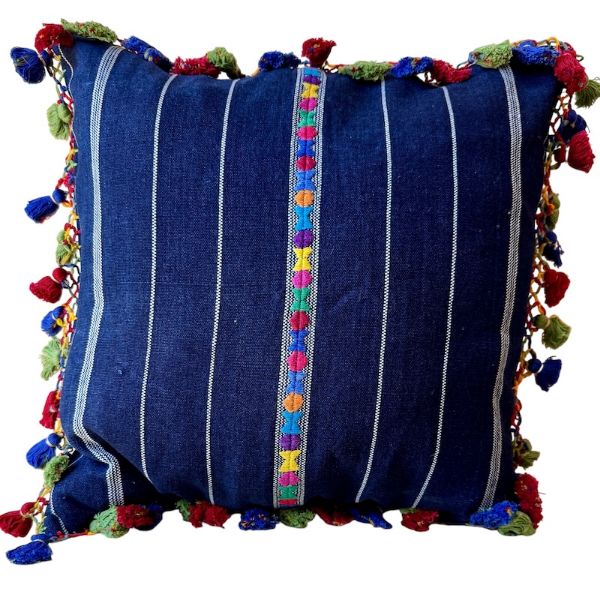 Picture of tassel pillow cover