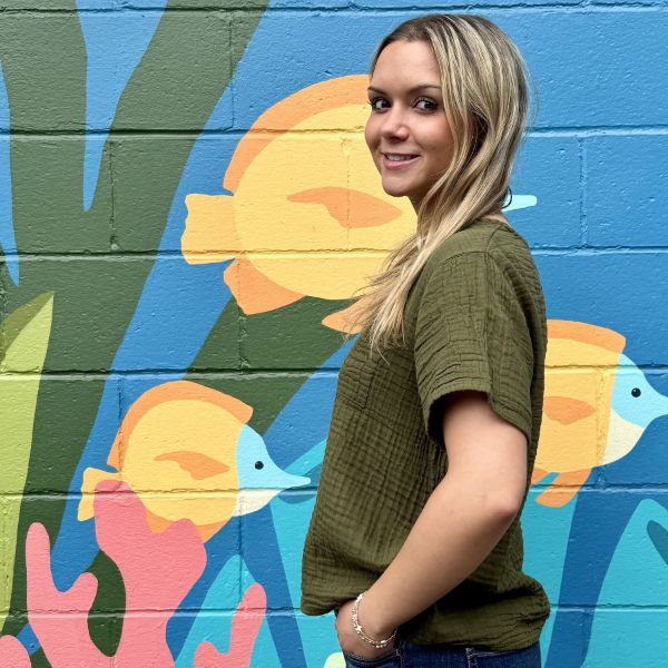 Picture of gauzy pocket crop top