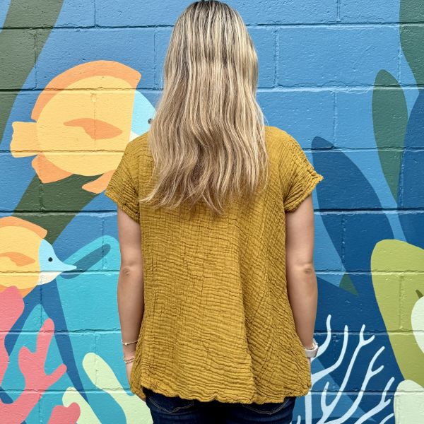 Picture of gauzy cotton frankie top