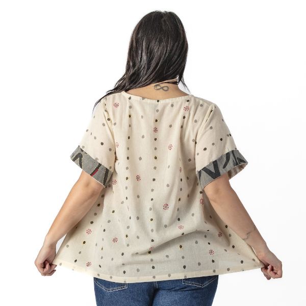 Dots Embroidered Short Sleeve Top (Back)