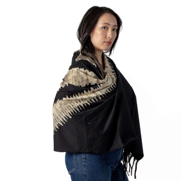 Picture of mojave tie dye shawl