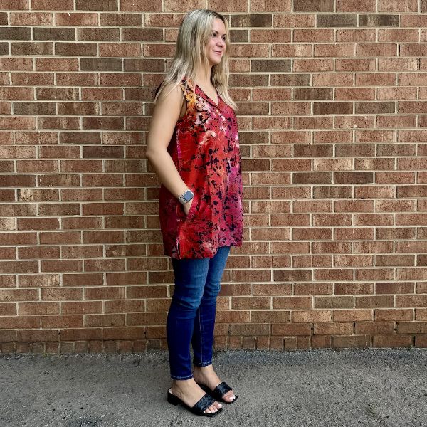 Red Batik Sleeveless Collared Tunic