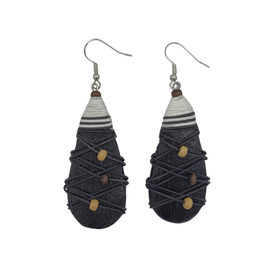 Picture of geometric balsa wood earrings