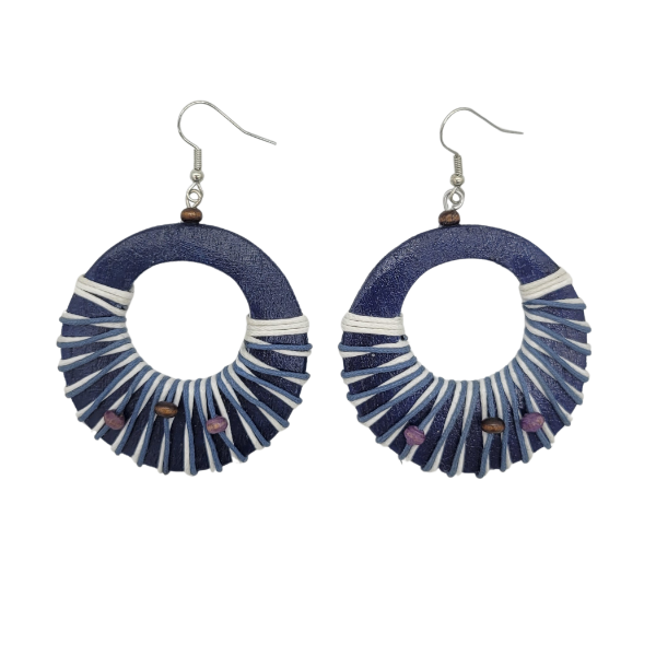 Picture of geometric balsa wood earrings