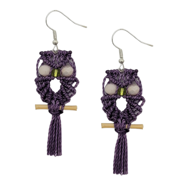 Picture of macrame owl earrings