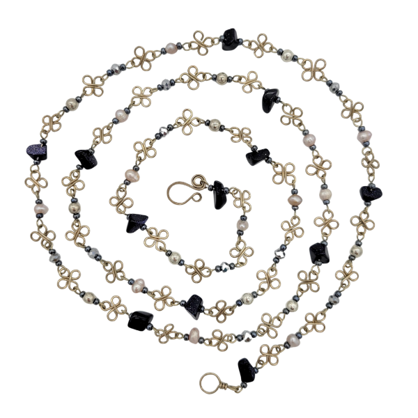 Picture of cadena princess wire necklace