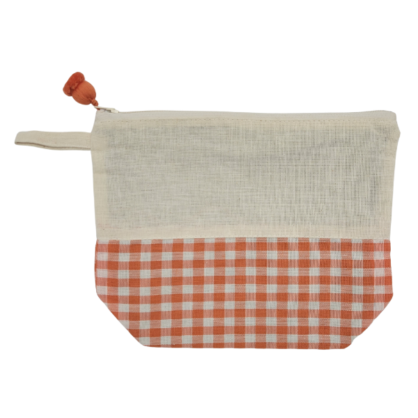 Picture of gingham travel pouch