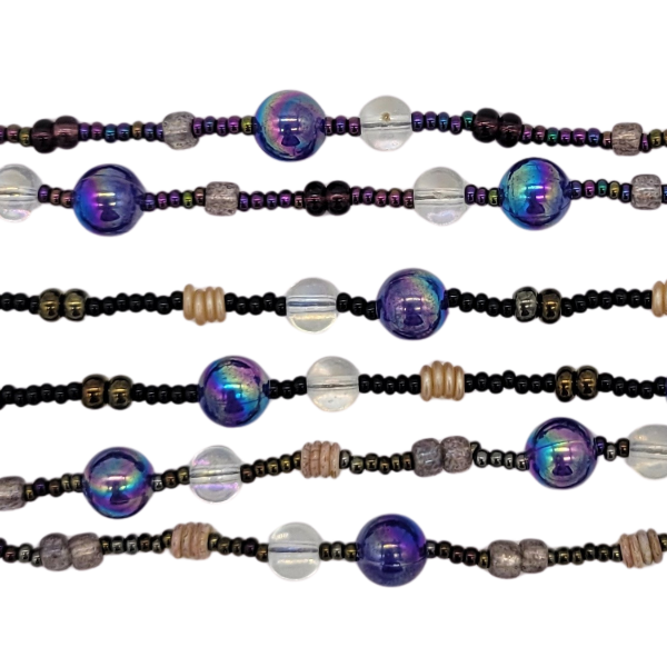 Picture of gazing globe beaded necklace