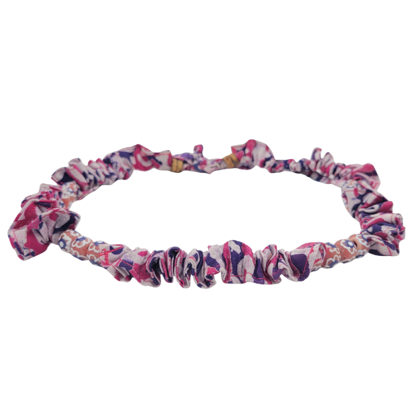 Picture of scrunchie batik glass bead necklace