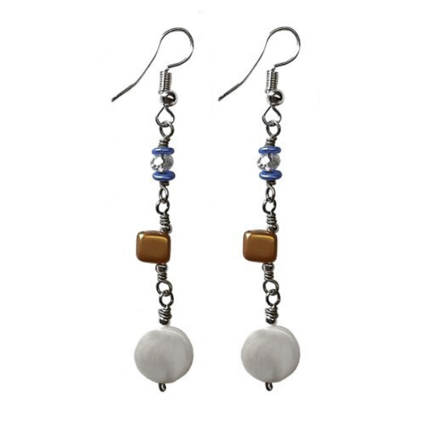Picture of concha pearl earrings