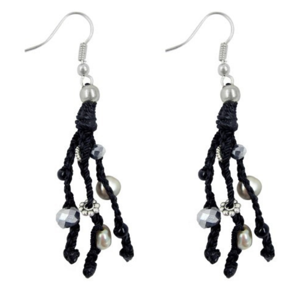 Picture of pearly braided earrings