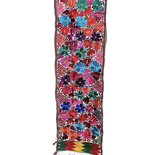 Picture of deluxe table runner - floral tapestry