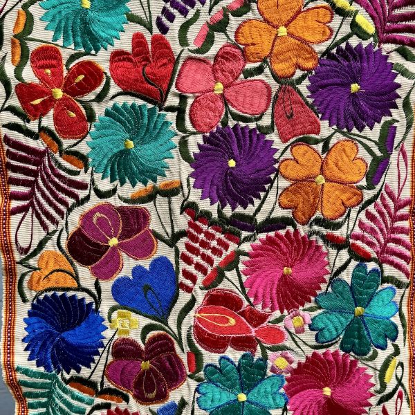 Picture of deluxe table runner - floral tapestry