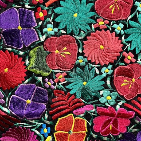 Picture of table runner - floral tapestry