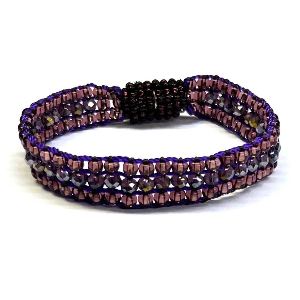 Picture of crystal beaded magnet bracelet