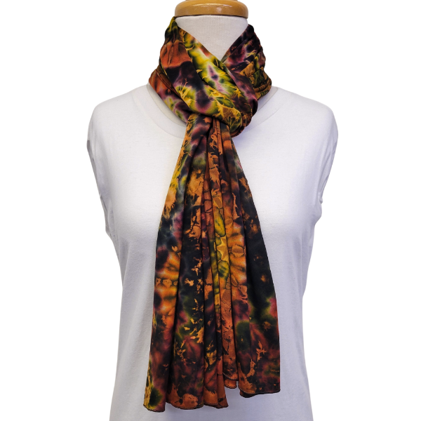 Picture of tie dye lolly scarf