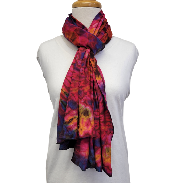 Picture of tie dye lolly scarf