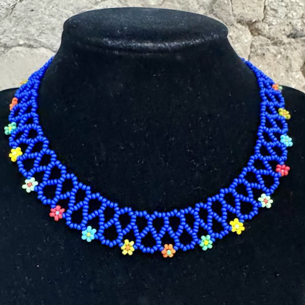 Daisy Chain Beaded Collar Necklace