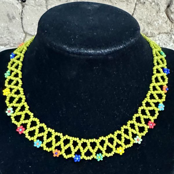 Daisy Chain Beaded Collar Necklace