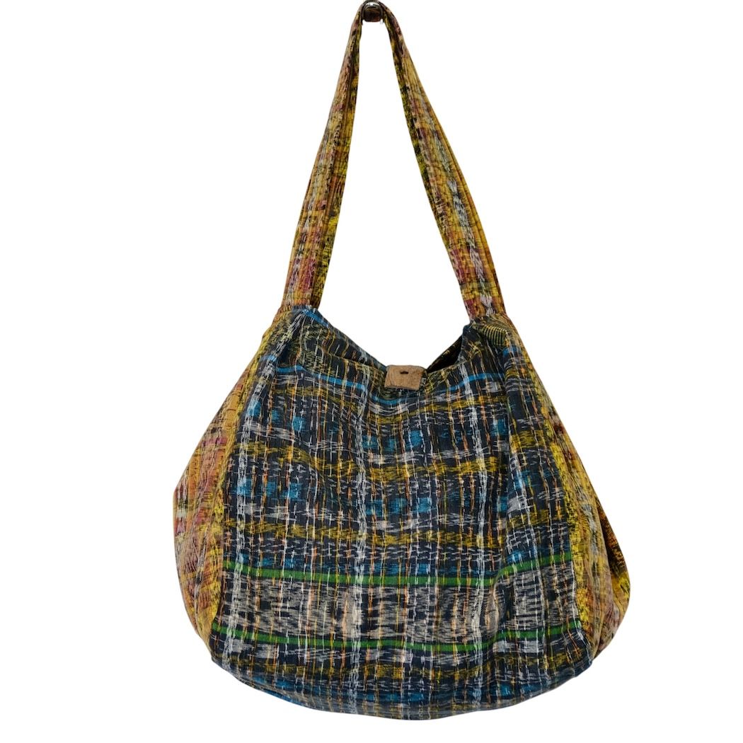 Corte Slouchy Expandable Travel Bag