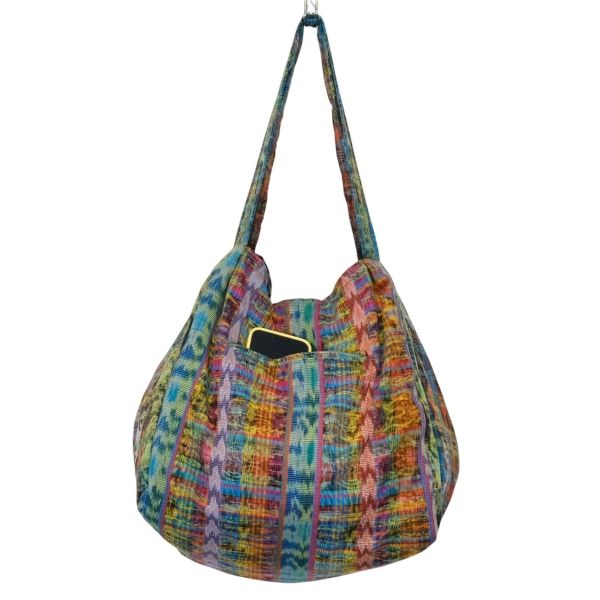 Corte Slouchy Expandable Travel Bag