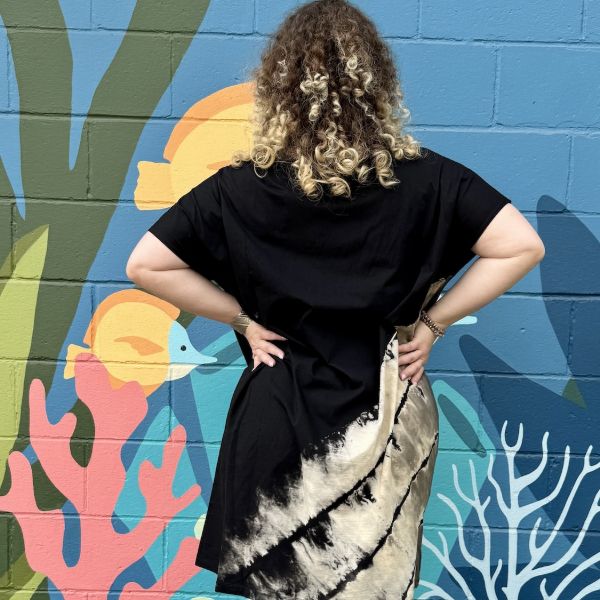 Mojave Tie Dye Short Sleeve Shift Dress