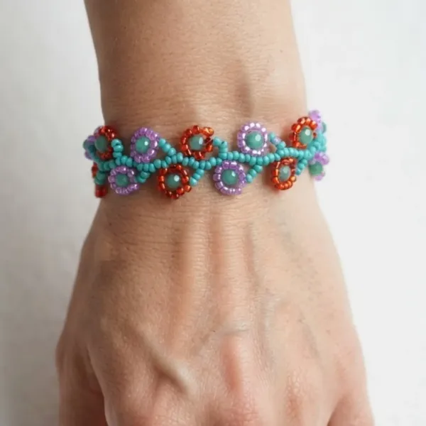 Flower Vine Beaded Bracelet